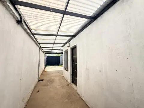 Casa 4 Ambientes En Venta - Francisco Alvarez, Moreno