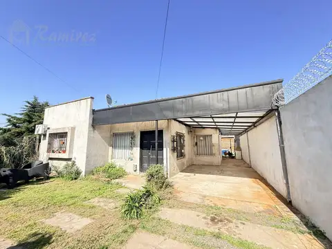 Casa 4 Ambientes En Venta - Francisco Alvarez, Moreno
