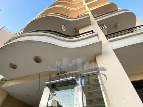 Velez Sarfield 2600, Piso 2