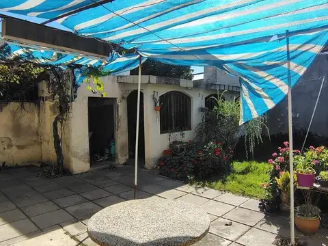 VENTA CASA 3 DORMITORIOS ALTAMIRA