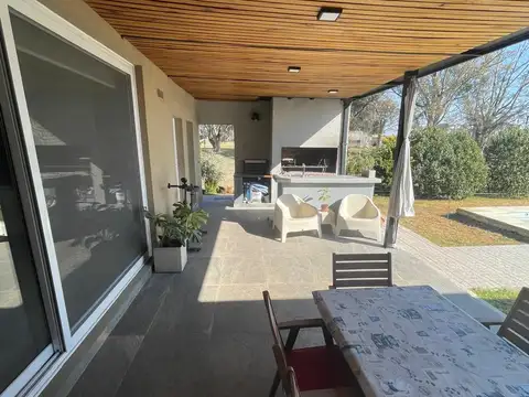 Casa en Venta de 3 dormitorios