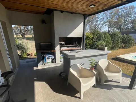 Casa en Venta en Monet Barrio Privado, USD 260.000