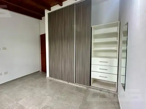 Depto Tipo Casa en Venta de 2 dormitorios