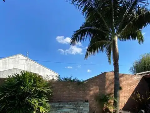 General Juan Lavalleja 800