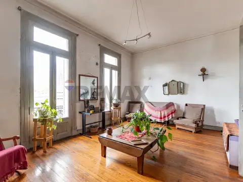 VENTA DPTO 5 AMB. SAN TELMO