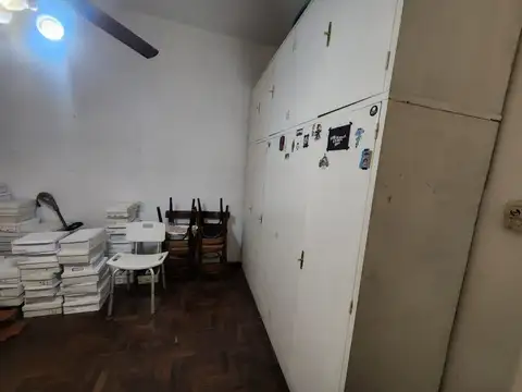 Manuela Pedraza 2500