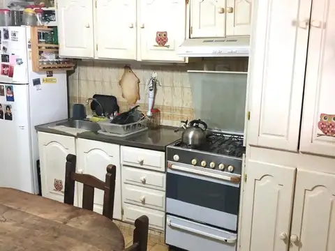 Para Inversor Lote propio 8.66 x 27 con 3 deptos, para RENTA