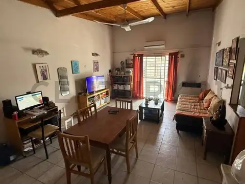 DEPARTAMENTO EN VENTA,   Tolosa,  La Plata