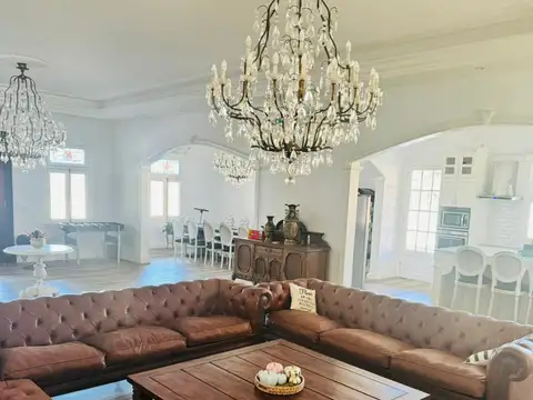 Casa en Venta en Estancia Benquerencia Farm Club, USD 850.000