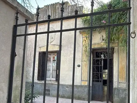 CASA  EXCELENTE UBICACION CASCO DE SAN FERNANDO