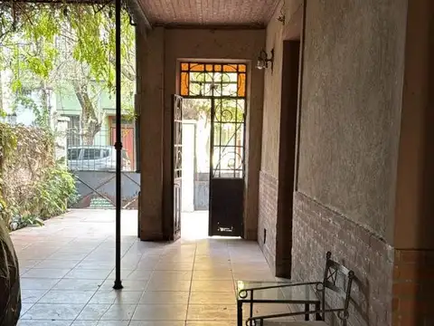 CASA  EXCELENTE UBICACION CASCO DE SAN FERNANDO