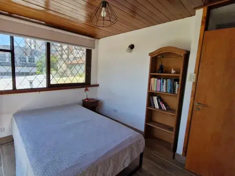 Depto Tipo Casa en Venta en Olivos, USD 135.000