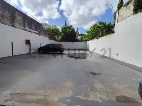 48 entre 14 y 15 , Piso 0