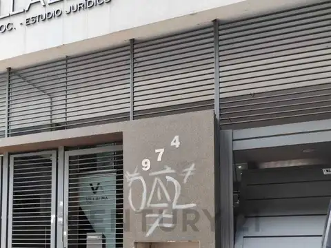 48 entre 14 y 15 , Piso 0