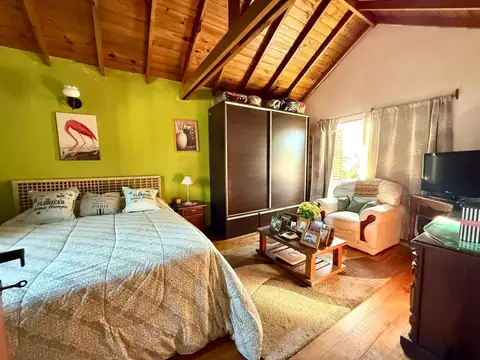Casa 2 ambientes con 1 baño