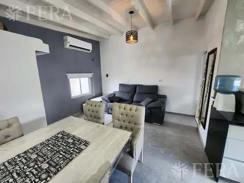 Depto Tipo Casa 2 ambientes con 1 baño