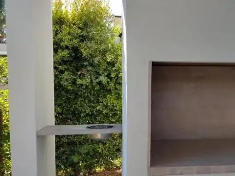 Casa en Alquiler A Estrenar