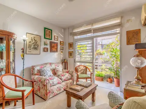 Depto Tipo Casa 3 ambientes con 2 baños