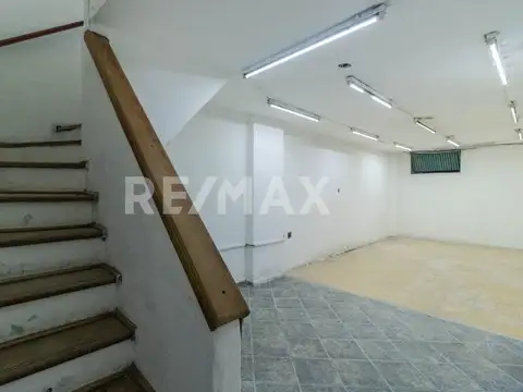 Local en Alquiler 66 años