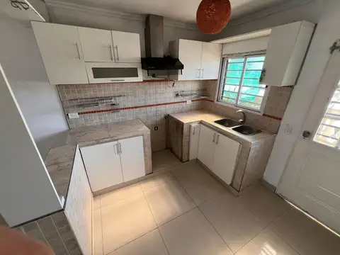 Departamento 4 ambientes con 1 baño
