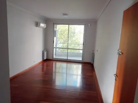 Departamento en Alquiler en Caballito, $ 800.000