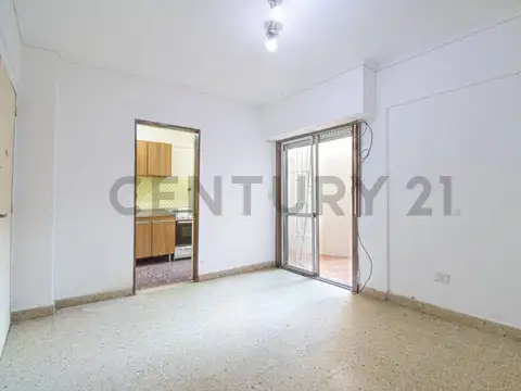 VENTA DEPARTAMENTO DOS AMBIENTES LINIERS