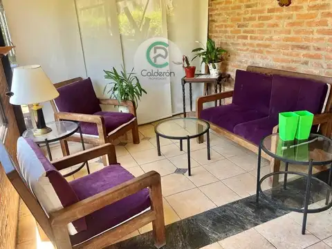 Casa 5 ambientes con 3 baños