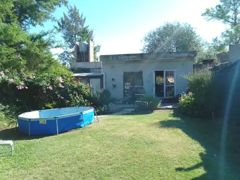 VENTA | PERMUTA - Casa 2 dormitorios con Jardín - Funes, Santa Fe.