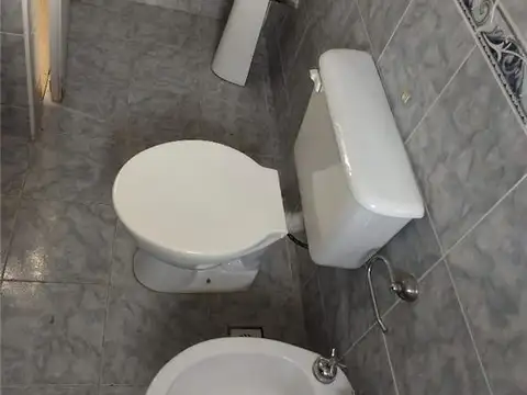 Departamento ubicado a 10 cuadras de la UNNE. Jose M. Paz 1234