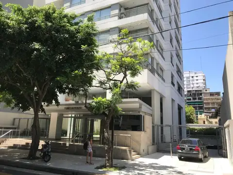 Cochera fija y Baulera en Venta en Villa Urquiza