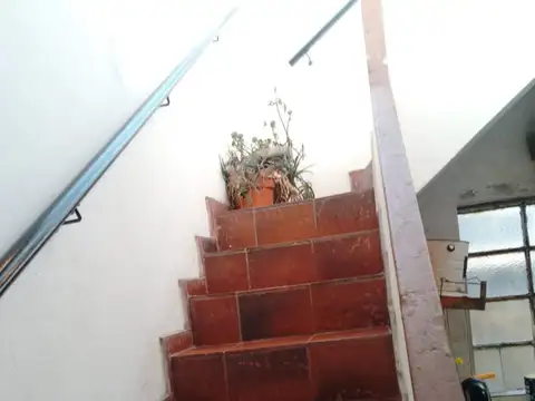Depto Tipo Casa en Venta 65 años