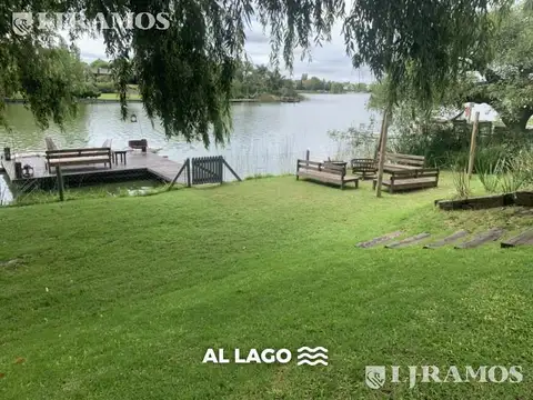 A la laguna con 4 dormitorios en venta en Santa Bárbara