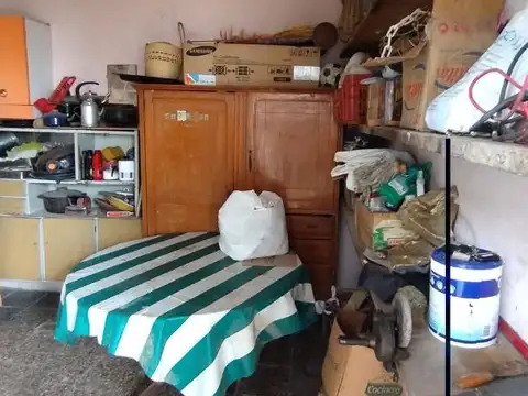 Casa en Venta con 3 cocheras