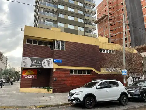 Local en Venta en Lanus Oeste, USD 450.000