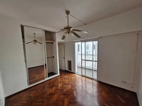 3 Ambientes c/ balcon y baulera
