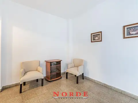 Depto Tipo Casa 2 ambientes con 1 baño
