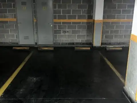 Cochera en Venta Fontanas del Sur