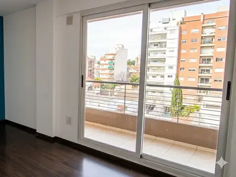 ALQUILER 1 AMBIENTE DIVISIBLE CON BALCÓN 37 MTS – VILLA PUEYRREDÓN-  EXPENSAS INCLUYE AYSA