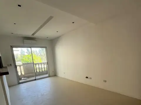 Departamento  en Alquiler en Pueblo Caamaño, Pilar, G.B.A. Zona Norte