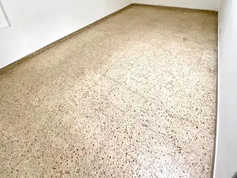 Depto Tipo Casa en Alquiler de 2 dormitorios