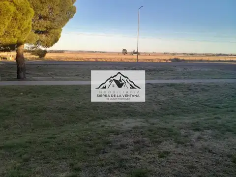 Casa quinta   en venta zona  residencial  de tornquist  con pileta