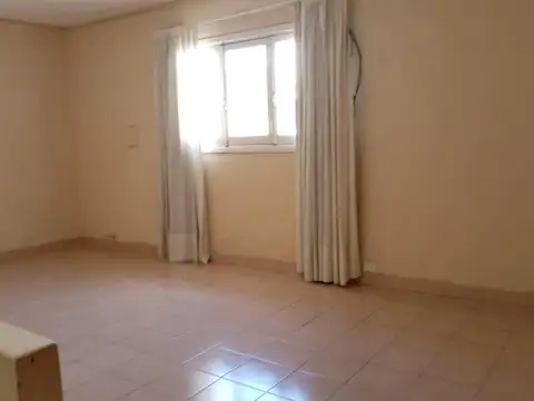 departamento  tres ambientes en alquiler lujan