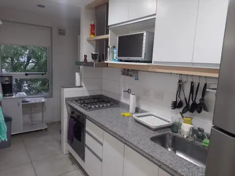 Departamento 3 ambientes con 2 baños