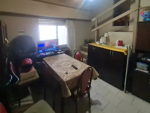 Depto Tipo Casa en Venta de 4 ambientes