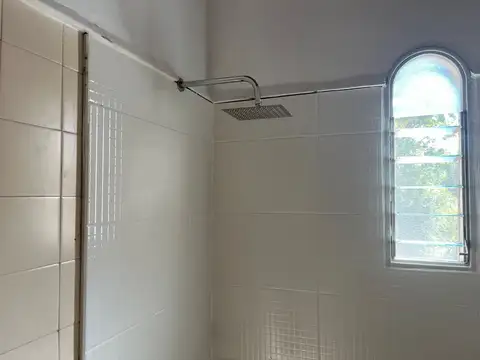 Casa 4 ambientes reciclada a nuevo