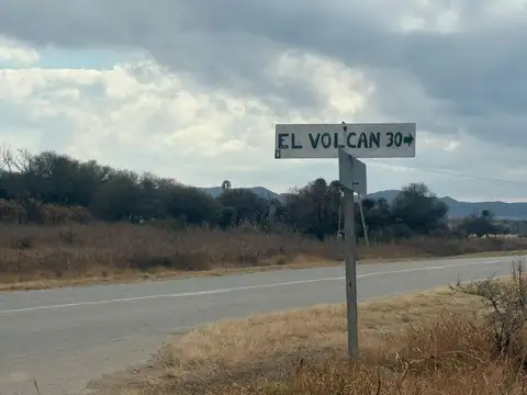 Terreno con cesión de derechos posesorios