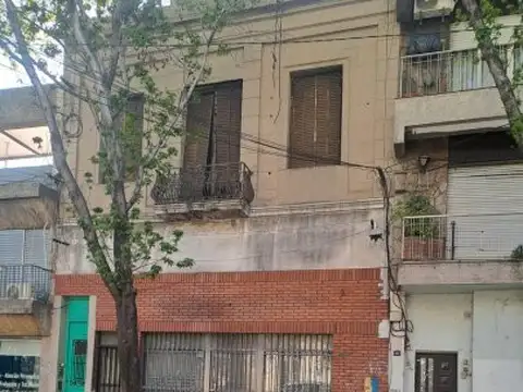 Ovidio Lagos 49