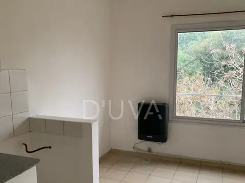 Departamento en Venta en Plaza Mateu, USD 48.000