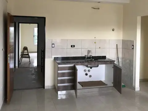 Departamento en Venta en Villa Luzuriaga, USD 90.000