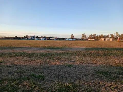 Terreno en Venta en Los Tres Pinos, USD 19.000